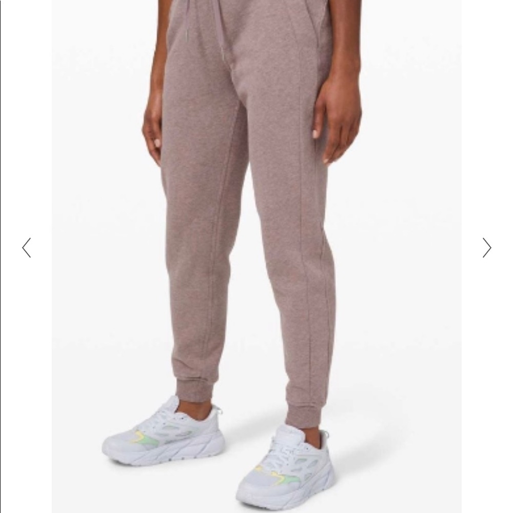 LuluLemon Joggers: Heather Purple Soft